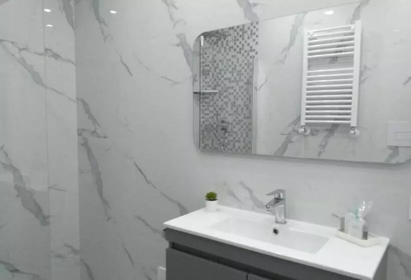 تختخواب و صبحانه Manichiello