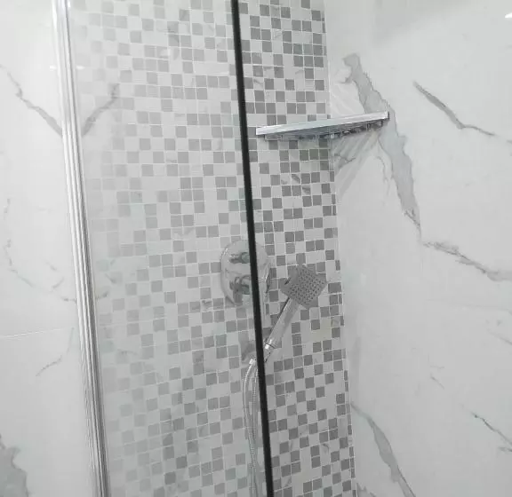 تختخواب و صبحانه Manichiello