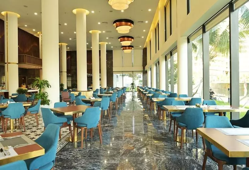 Flc Grand Hotel Quy Nhon