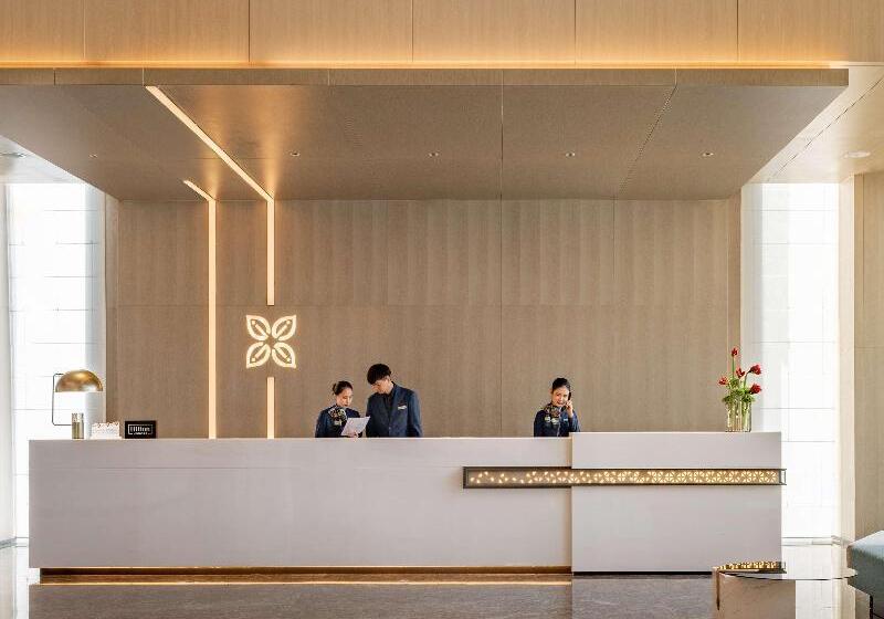 Hotel Hilton Garden Inn Shenzhen World Exhibition & Convention Center