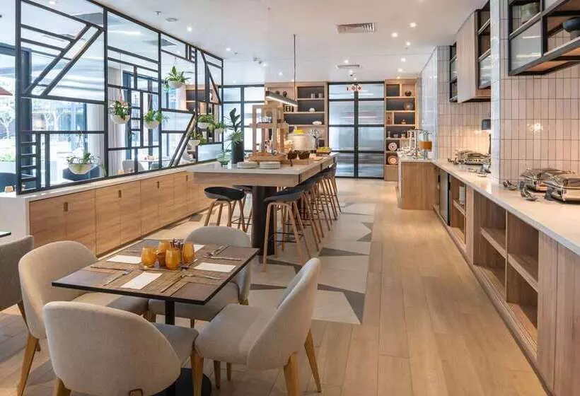 هتل Hilton Garden Inn Umhlanga Arch