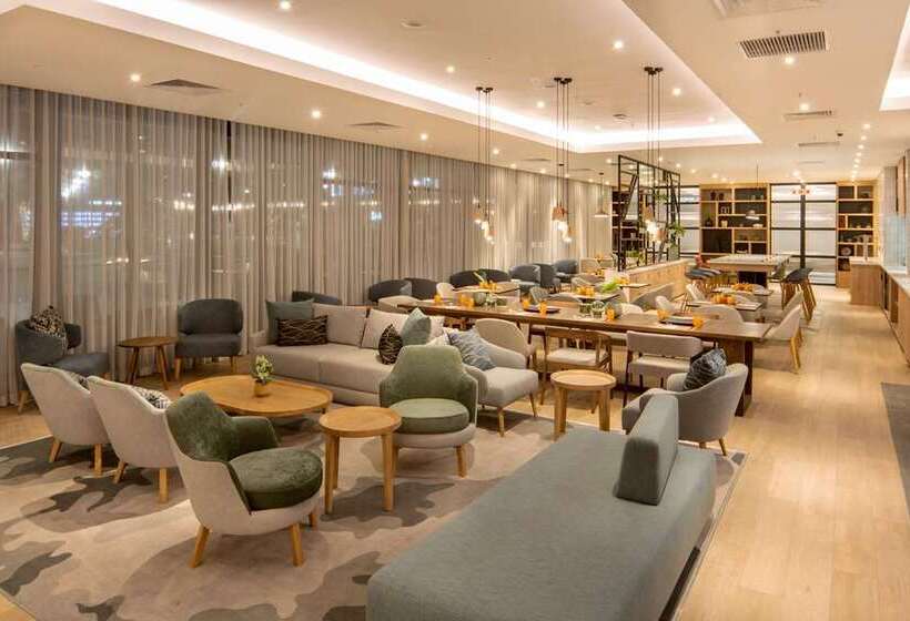 ホテル Hilton Garden Inn Umhlanga Arch