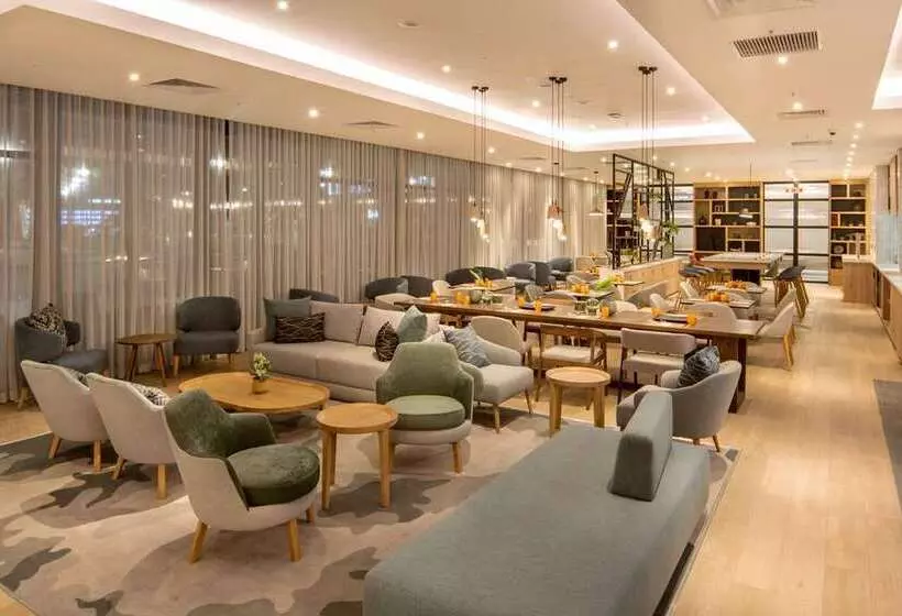 هتل Hilton Garden Inn Umhlanga Arch