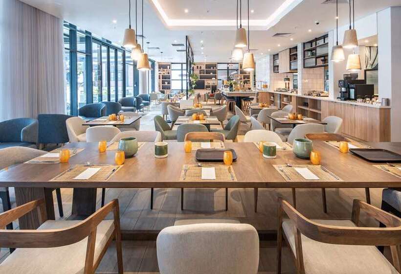 ホテル Hilton Garden Inn Umhlanga Arch