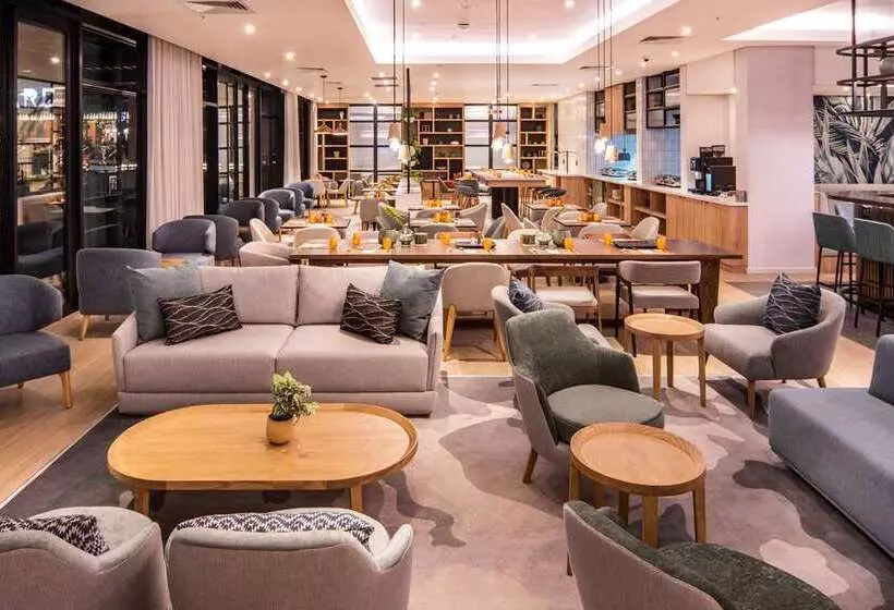 هتل Hilton Garden Inn Umhlanga Arch