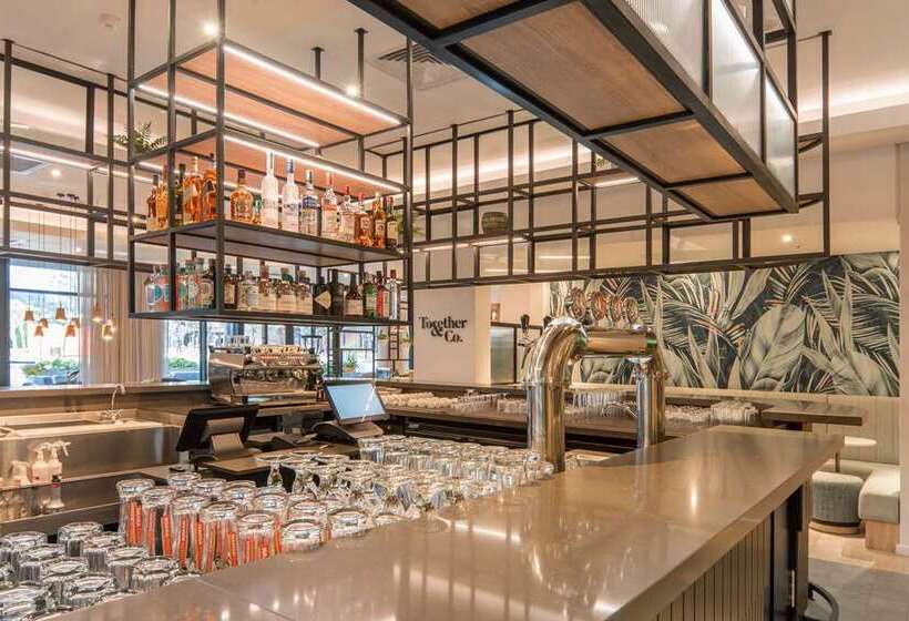 ホテル Hilton Garden Inn Umhlanga Arch