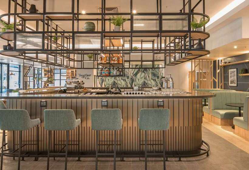 ホテル Hilton Garden Inn Umhlanga Arch