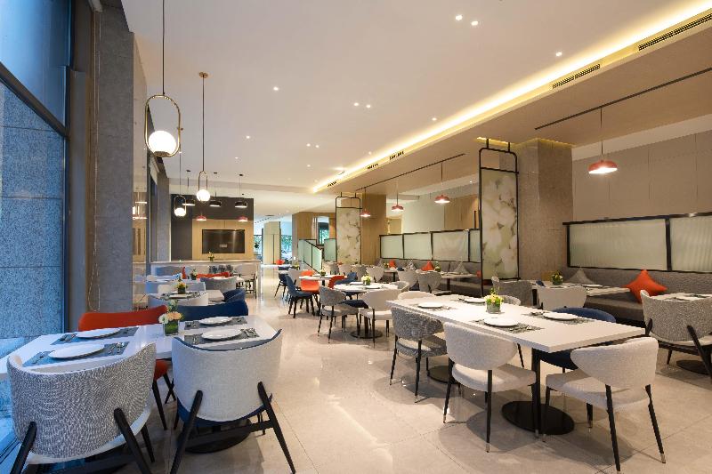 ホテル Holiday Inn Express Chengdu Wuhou New City