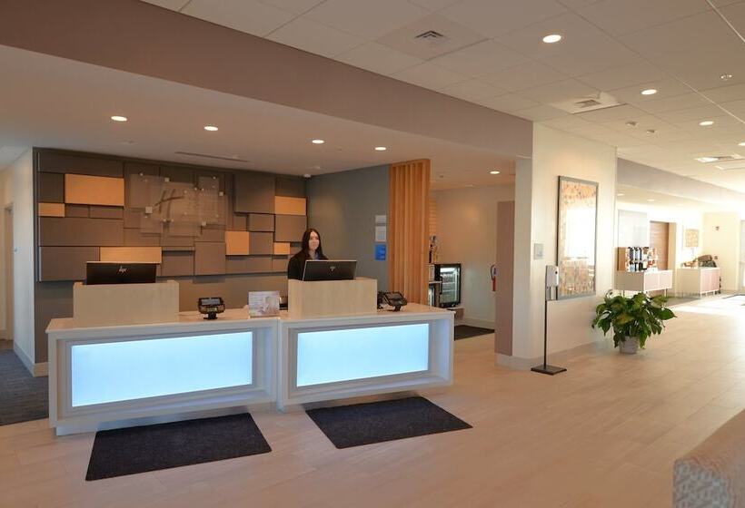 فندق Holiday Inn Express & Suites Onalaska La Crosse Area By Ihg