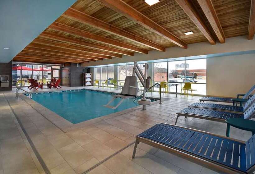 فندق Home2 Suites By Hilton Wichita Downtown Delano