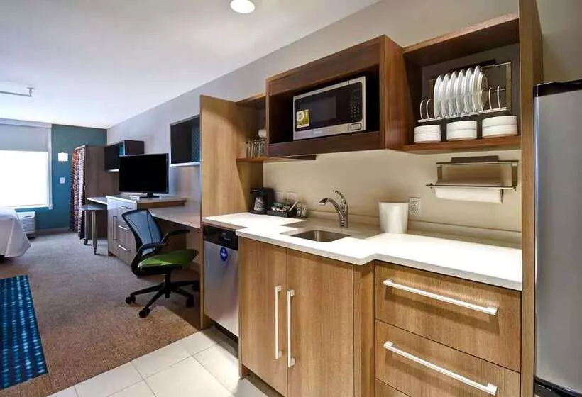 هتل Home2 Suites By Hilton Wichita Downtown Delano