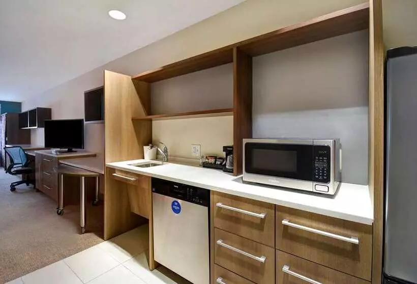 هتل Home2 Suites By Hilton Wichita Downtown Delano