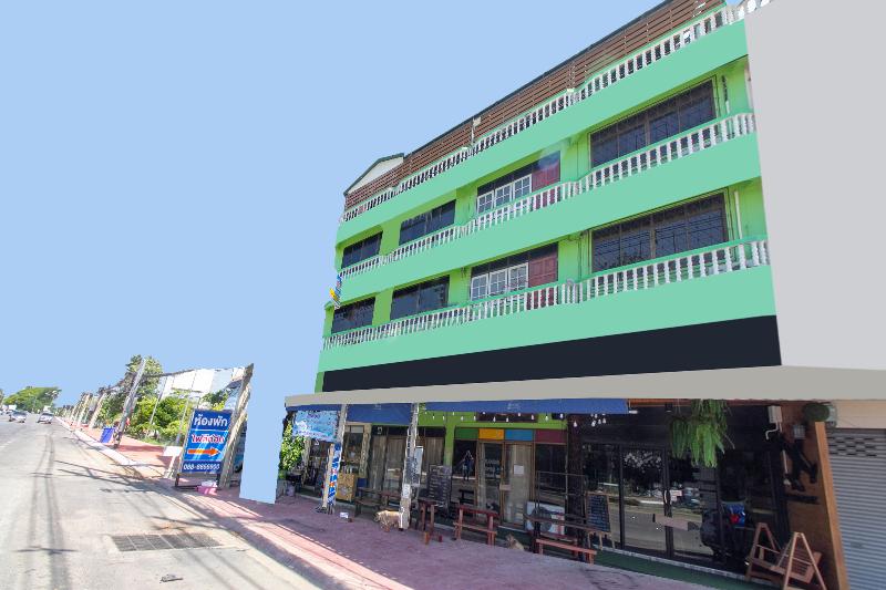 Hotel Oyo 75372 Flight Hut