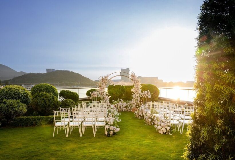 Hotell Sheraton Hong Kong Tung Chung