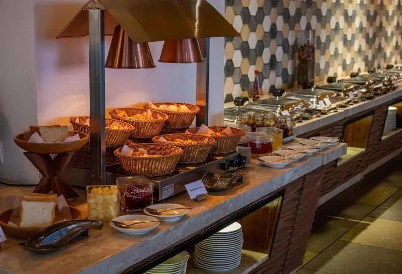 Hotelli Silver Waves Resort & Spa   Daman