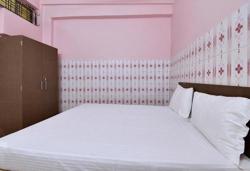 ホテル Spot On 47639 Mahakal Lodge