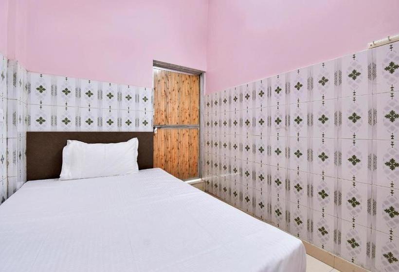 ホテル Spot On 47639 Mahakal Lodge