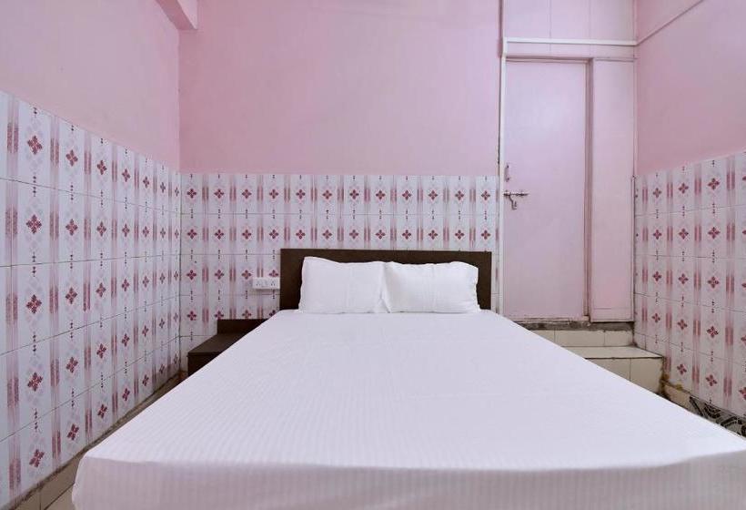 ホテル Spot On 47639 Mahakal Lodge