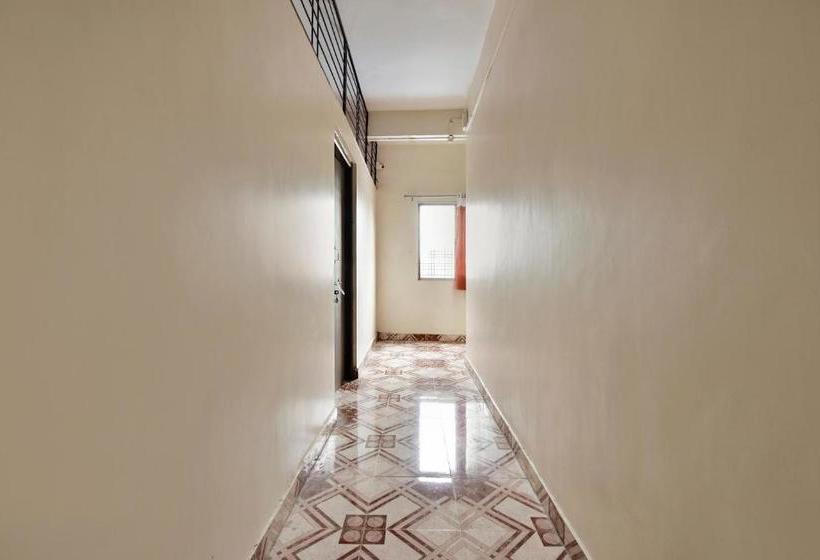 ホテル Spot On 47639 Mahakal Lodge