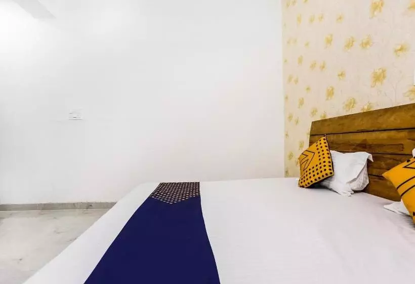 ホテル Spot On 75703  Rockford Inn