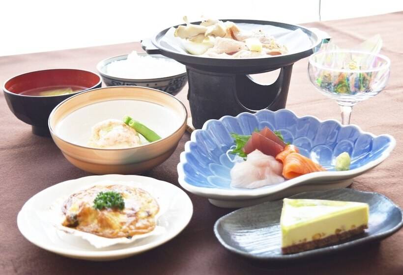 Рёкан Nayoro Onsen Sunpillar