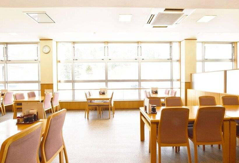 Рёкан Nayoro Onsen Sunpillar