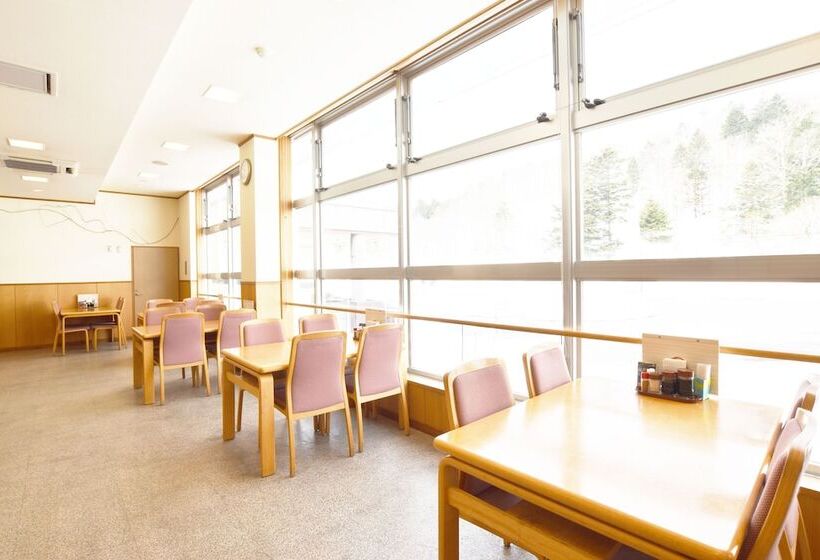 Рёкан Nayoro Onsen Sunpillar