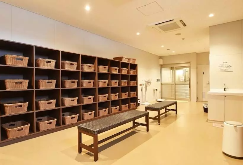 Ryokan Nayoro Onsen Sunpillar