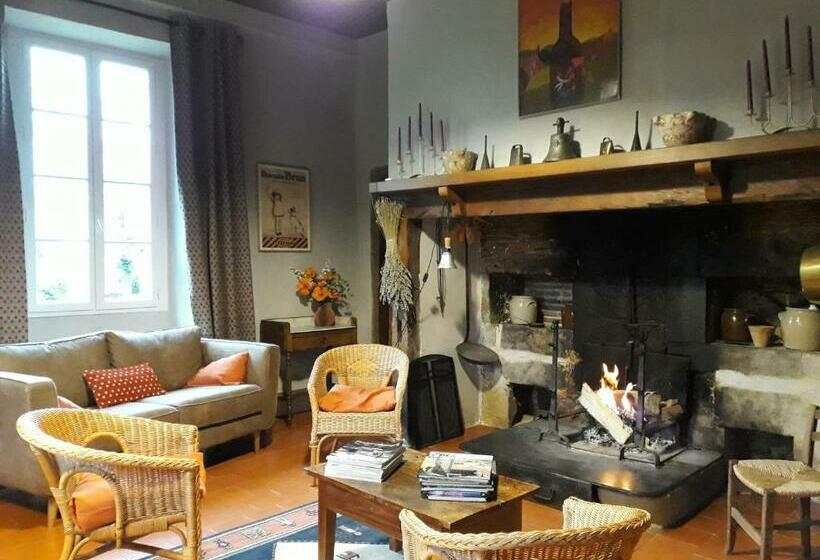 צימר Au Château Juillac