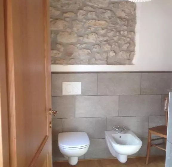 Aamiaismajoitus (B&B) Il Capriolo Felice   Agriturismo