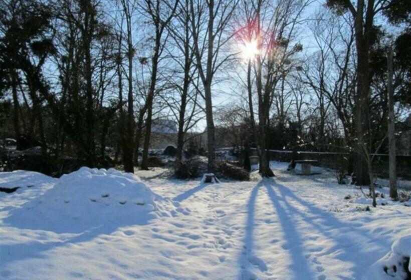 مبيت وإفطار Le Clos De La Garde