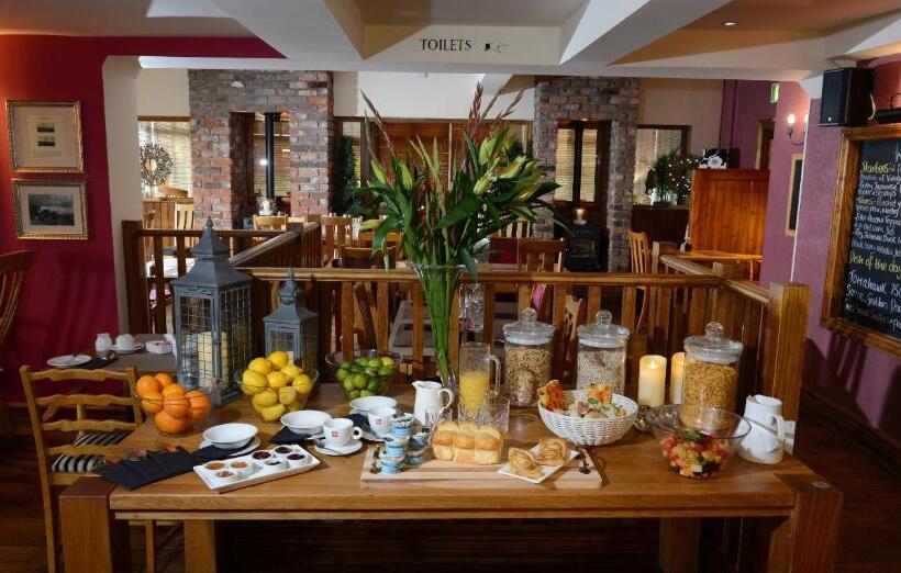 Bed and Breakfast The Birley Arms Hotel Warton