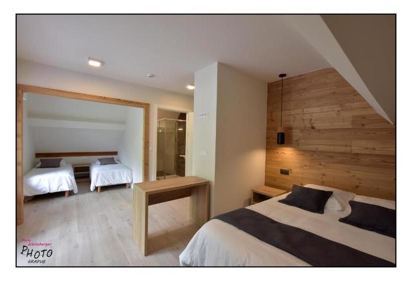 בית מלון כפרי Le Chalet