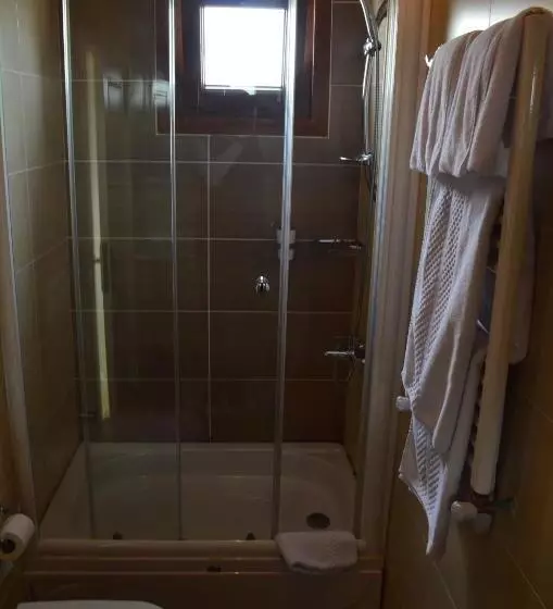 Hotelli Parla Viens Suites