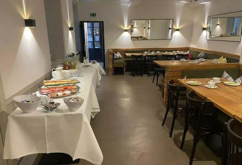 Hotelli Restaurant Goldenes Ross