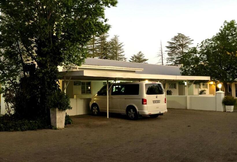 酒店 Umtali Country Inn