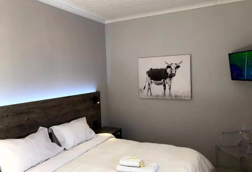 Hotelli Umtali Country Inn