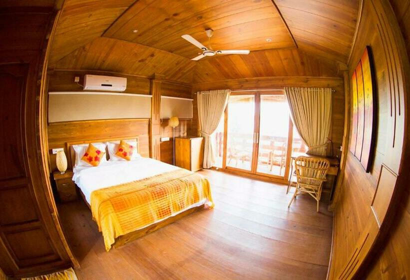 בית מלון כפרי Vinis Farm   A Private Island Stay  Privacy Redefined !!!