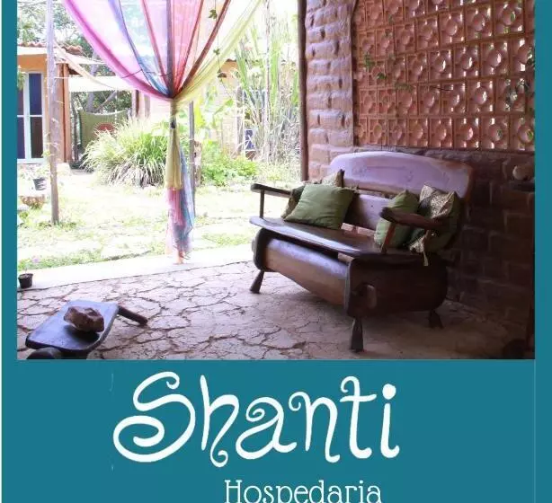 ペンション Shanti   Hospedaria Na Vila De São Jorge