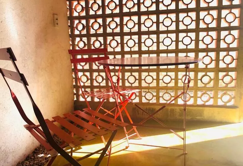 ペンション Shanti   Hospedaria Na Vila De São Jorge