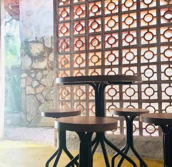 ペンション Shanti   Hospedaria Na Vila De São Jorge