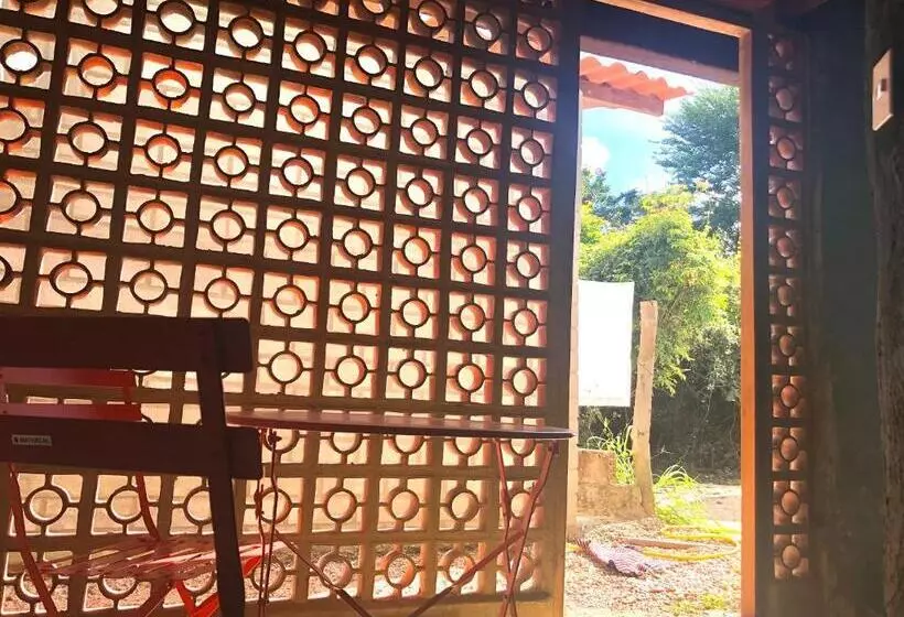 ペンション Shanti   Hospedaria Na Vila De São Jorge