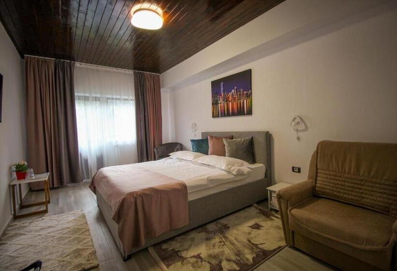 پانسیون Vila Smaranda