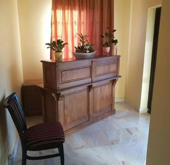 پانسیون Vila Teju Valeni