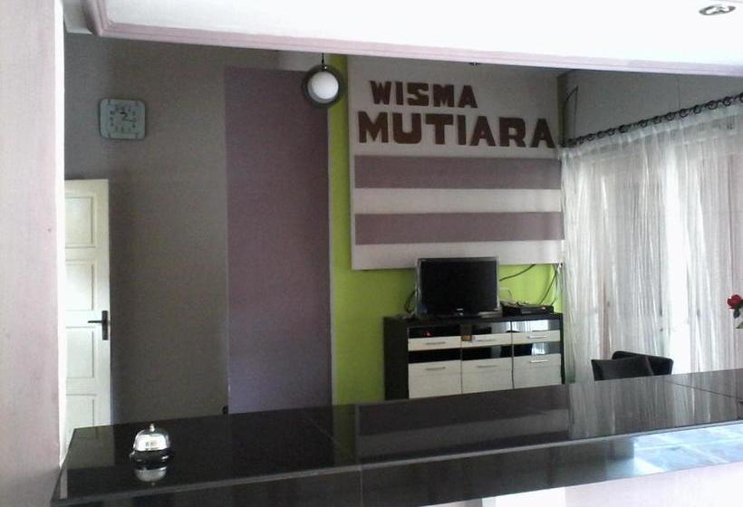 פנסיון Wisma Mutiara
