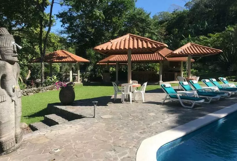 リゾートホテル Cabanas Rio Encantado