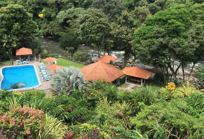 Resort Cabanas Rio Encantado