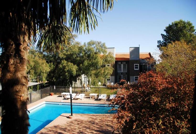 Complejo Entre Marte Y La Luna