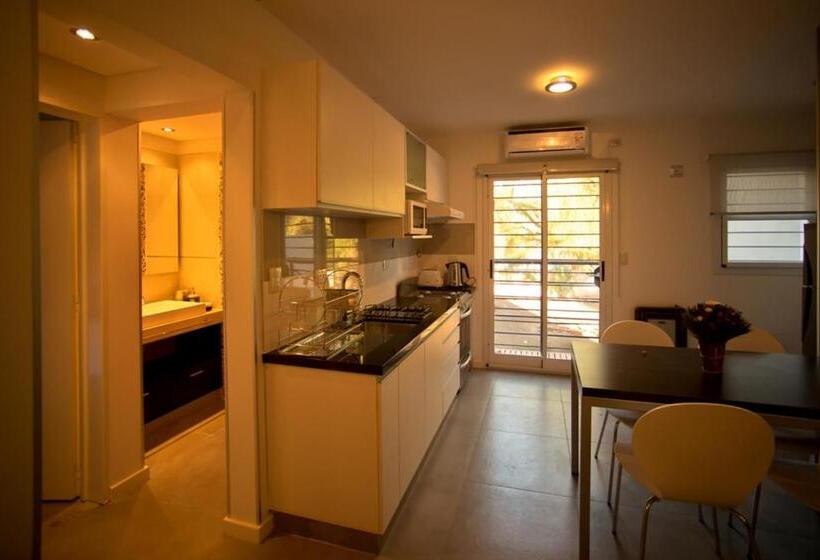 Complejo Entre Marte Y La Luna