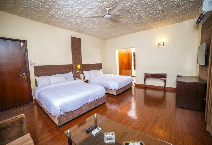 Pensió Shelton Accamodator